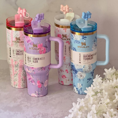 تراول ماگ استنلی طرح گل دار با جعبه کادویی